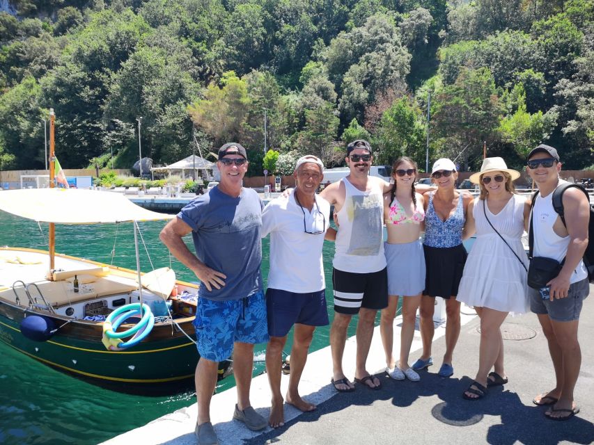 Capri: Island and Grottos Boat Cruise with Snacks and Drinks - Punta Carena Lighthouse and the Faraglioni