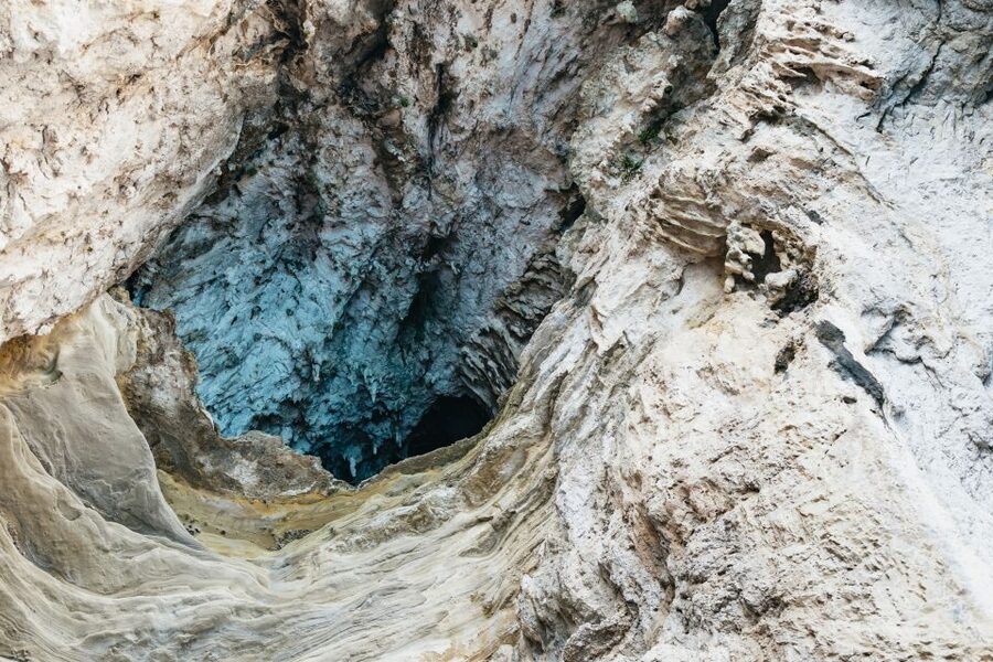 Capri: Island Boat Trip with Grottos - The White and Green Grottos