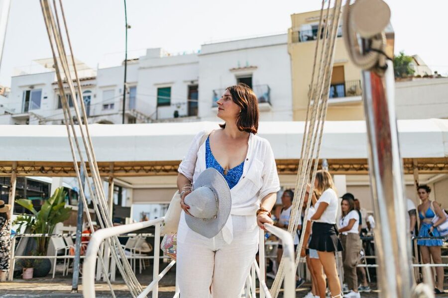 Capri: Island Boat Trip with Grottos - Marina Grande to the Faraglioni Rocks