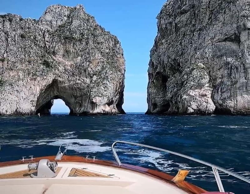 Capri Island: Private 2-or 3-Hour Boat Cruise - Starting at Marina Grande with a private crew