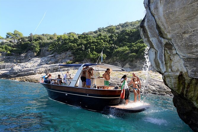 Capri Island Small Group Boat Tour from Naples with Light Lunch - Group size, crew, and comfort