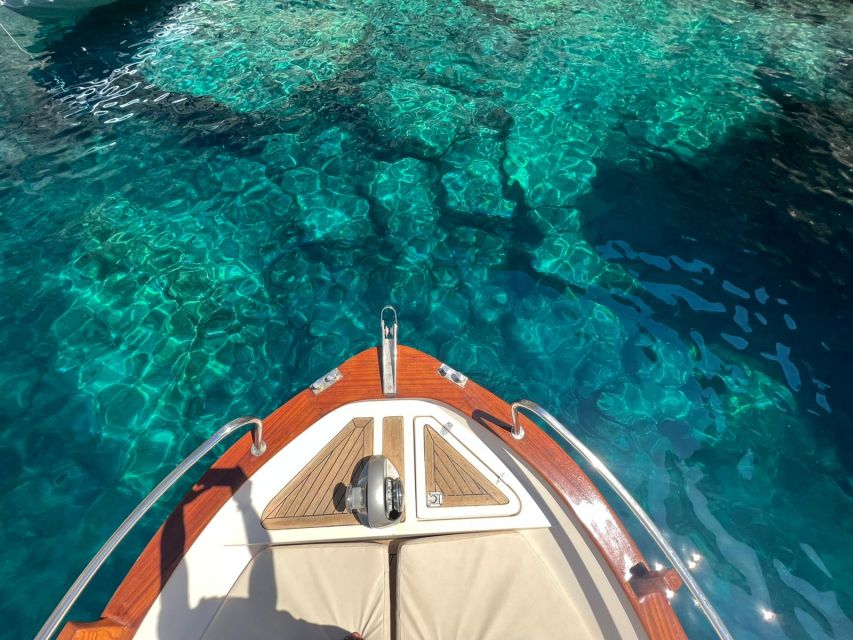 Capri: Private Island Boat Tour for Couples - Two hours or three hours?