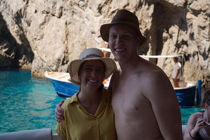 Capri Small-Group Boat Tour with Blue Grotto & Island Discovery - What this Capri boat tour really offers