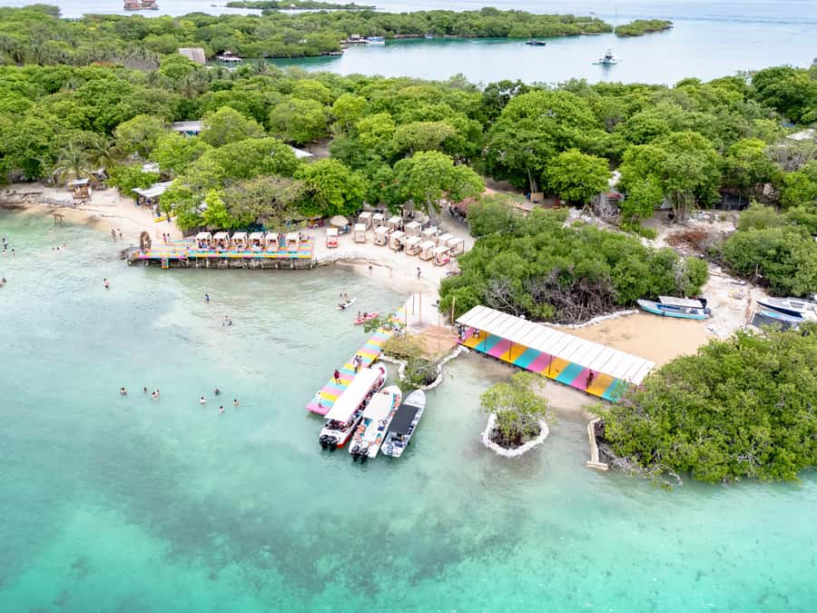 CARTAGENA: 4 islands by sport boat +oceanarium tickets - The return to Cartagena