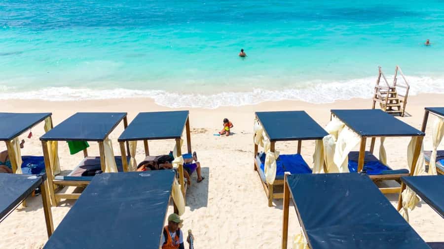 CARTAGENA: 4 islands by sport boat +oceanarium tickets - What this Rosario Islands day is really like
