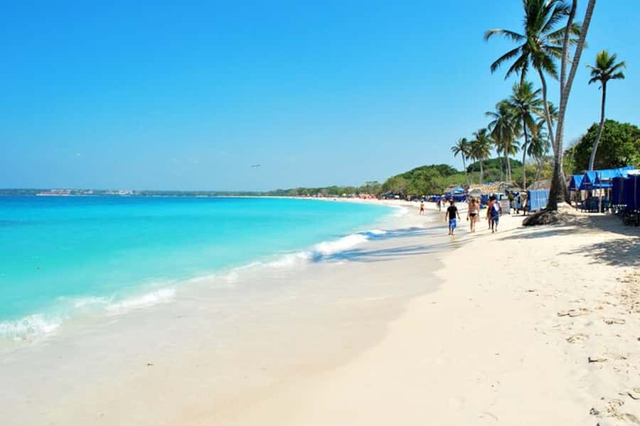 Cartagena: 5 Islands Premium Tour with Lunch and Snorkeling - The best parts of the day at a glance