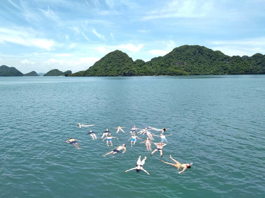 Cat Ba Island: Full-Day Cruise to Lan Ha Bay and Ha Long Bay - Boat comfort, guide quality, and what to pack
