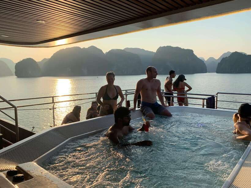 Cat Ba Island: Lan Ha Bay Full-Day with Luxury Cruise - What to pack for an eight-hour water day