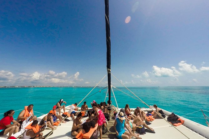 Catamaran to Mujeres Island with Open Bar on Board from Cancun - A full day on the Caribbean from Cancun