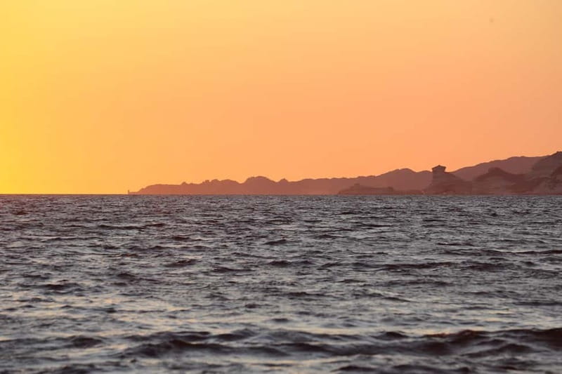 Catamaran trip to the Lavezzi Islands at sunset with snorkeling - Who will enjoy this most