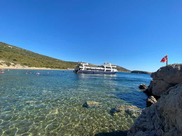 Cesme: Islands and Bays Boat Trip with BBQ Lunch - Two Weather-Selected Bays in the Afternoon