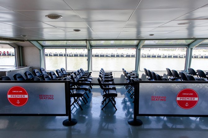 Circle Line: 2.5hr - Complete Manhattan Island Cruise - How the guides shape the ride