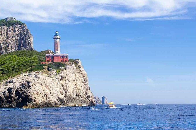 complete tour of the island of Capri by private boat - Green Grotto and the color of the water