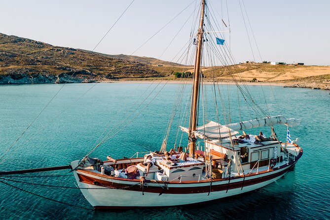 Corfu: Semi-Private Cruise to Paxos and Antipaxos Islands - Who should book this cruise?