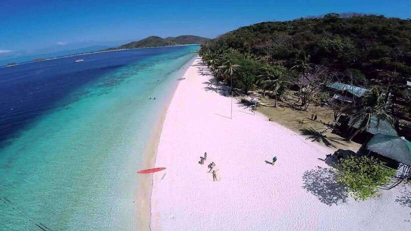 Coron: Complete Island Hopping Guided Tour with Lunch - A full day among Coron’s lakes, reefs, and beaches