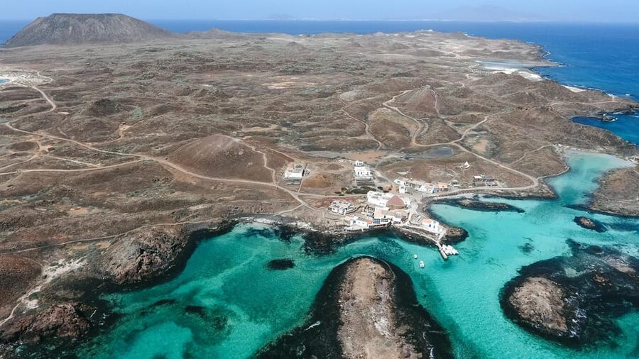 Corralejo: Return Ferry Ticket to Lobos Island Fuerteventura - Why Lobos Island makes a fine day away from Fuerteventura