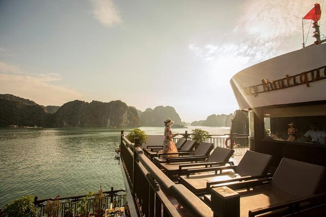 Cozy Boutique Cruise - Lan Ha Bay & Cat Ba Island Explorer 3 Days - Day one: boarding, lunch, and the first kayak outing