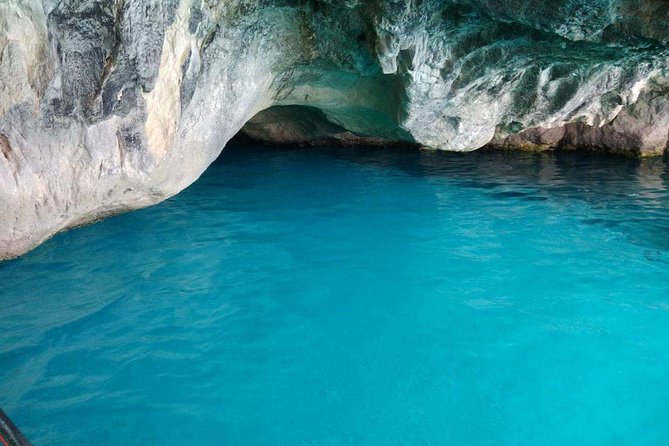 Cruise to turtle's island and caves with a glass bottom boat - Setting out from Agios Sostis near Laganas