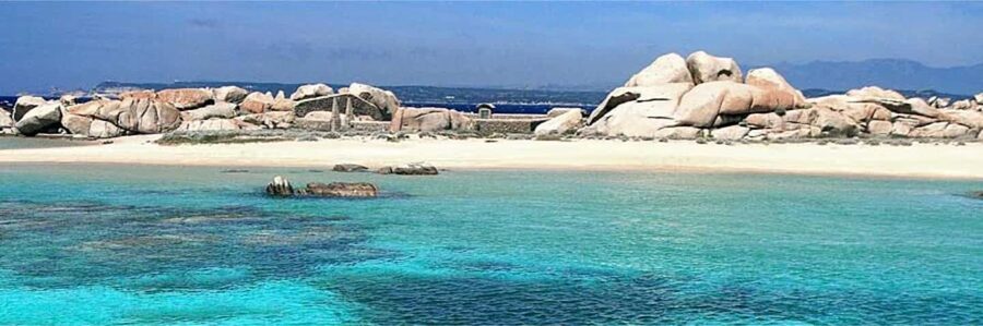 Day cruise to the Cerbicales & Lavezzi Islands with lunch - What the $129 price really covers