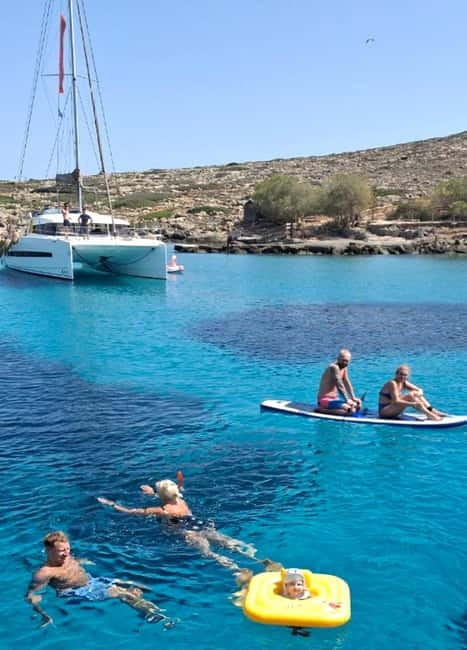 Dia Island Catamaran – Premium Lunch, Open Bar, Small Group - Spending roughly four hours around Dia Island