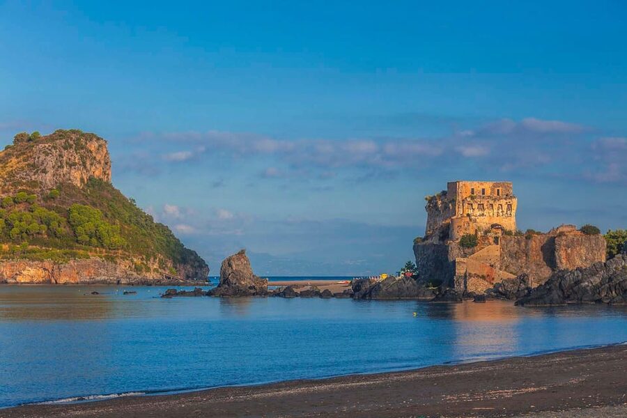 Dino Island & Arcomagno Eco-Boat Tour - Arcomagno near San Nicola Arcella