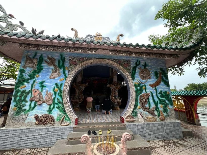 Dragon Floating Temple & Simulate Mekong Island by SpeedBoat - A river escape from central Ho Chi Minh City