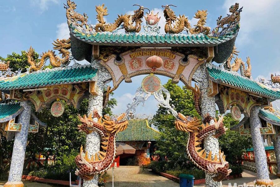 Dragon Floating Temple & Simulate Mekong Island by SpeedBoat - Cruising around Thanh Da Island