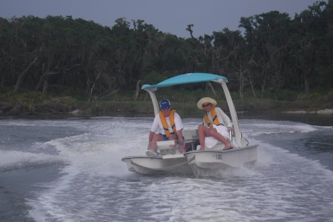 Drive your Own 2 Seat Fun Go Cat Boat on Marco Island - Florida boating license rules to handle before arrival