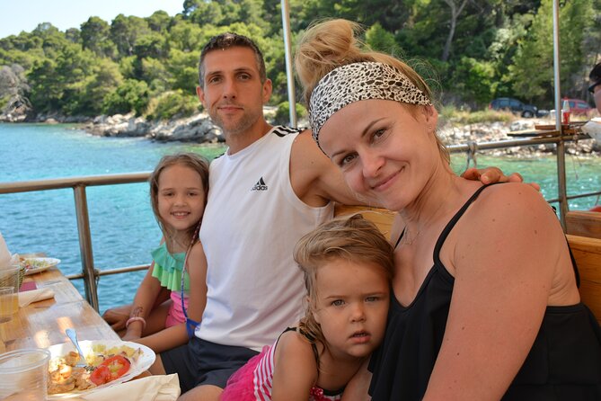Dubrovnik: 3 Islands Boat Tour with Lunch & drinks(FR, ES, EN) - Koločep is small, green, and made for a swim