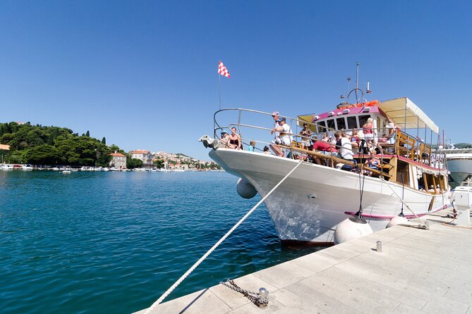 Dubrovnik: 3 Islands Boat Tour with Lunch & drinks(FR, ES, EN) - Lunch, drinks, and the onboard mood
