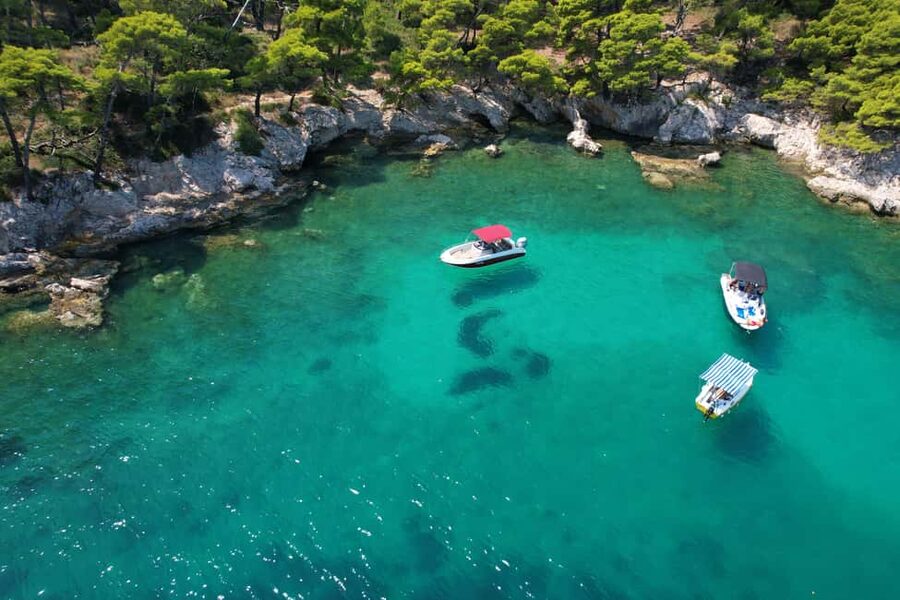 Dubrovnik: All-inclusive Islands and Caves Private Boat Tour - A flexible start from Dubrovnik