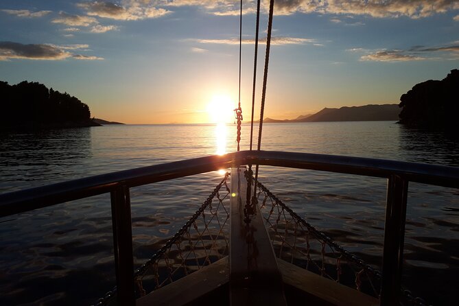 Dubrovnik Elafiti Islands Cruise with Lunch, Drinks and Pickup - A full day among Dubrovnik’s three Elafiti islands