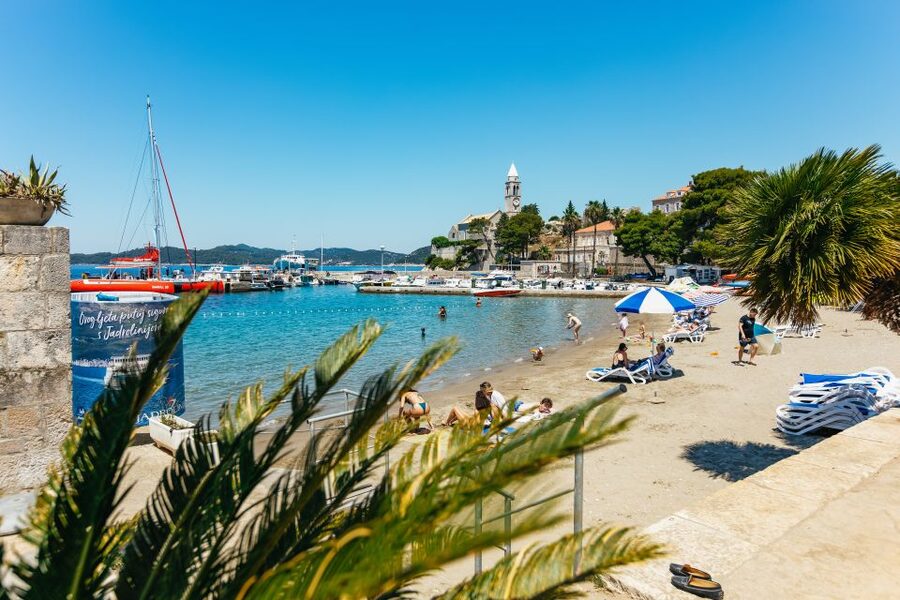 Dubrovnik: Elaphite Island Cruise w/ Drinks & Optional Lunch - Lopud: three hours for beaches, paths, and old stone