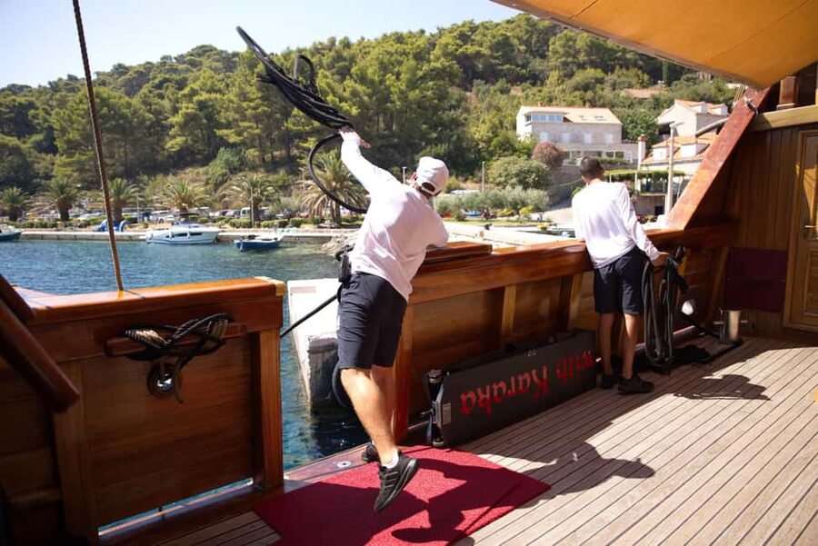 Dubrovnik: Elaphiti Island Luxury Pirate Ship Cruise - Key points to know before you book