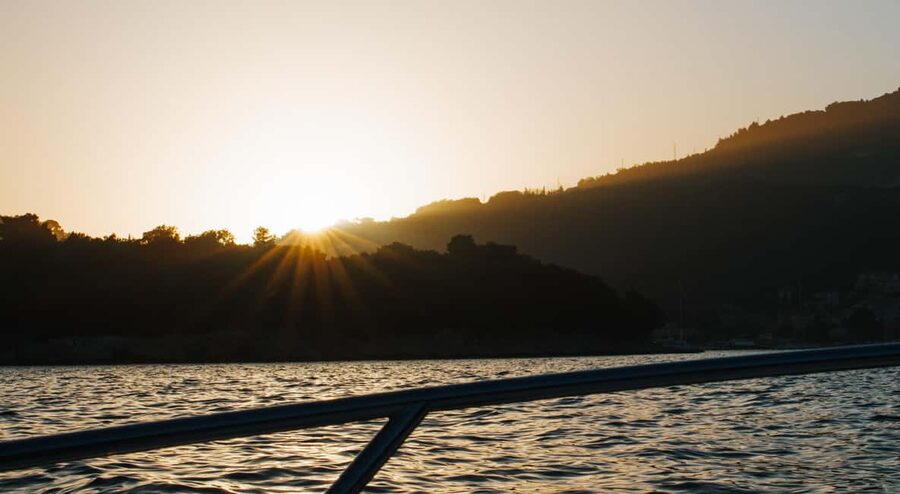 Dubrovnik:Elaphiti Islands and caves Private Speedboat Tour - Is the $447 price good value?