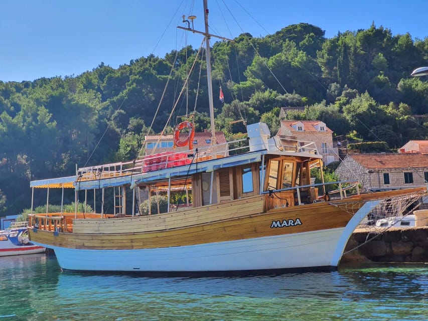 Dubrovnik: Elaphiti Islands Boat Cruise with Lunch & Drinks - How the day is paced