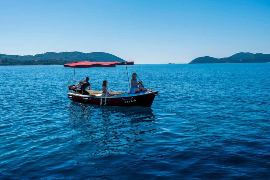 Dubrovnik: Elaphiti Islands Boat Rental - Pickup in Dubrovnik and the ride to Zaton