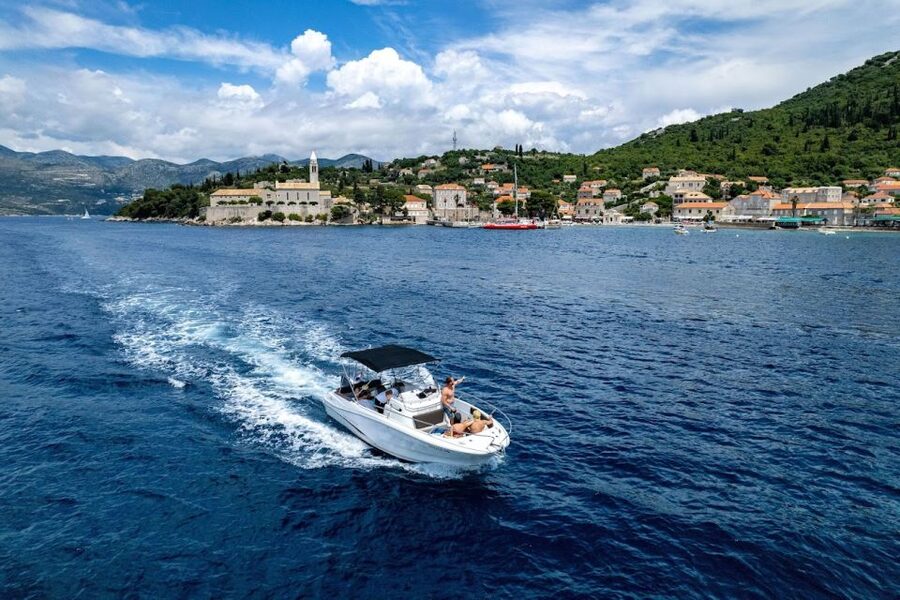 Dubrovnik: Elaphiti Islands Private Day Cruise by Speedboat - How the private format changes the day