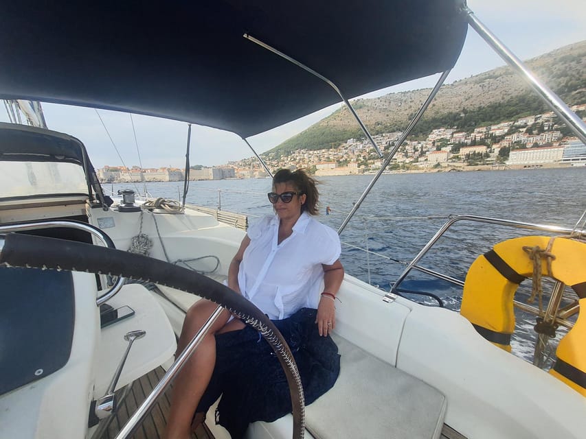 Dubrovnik yacht cruise-Elafity islands & Blue cave - What the $153 price really covers