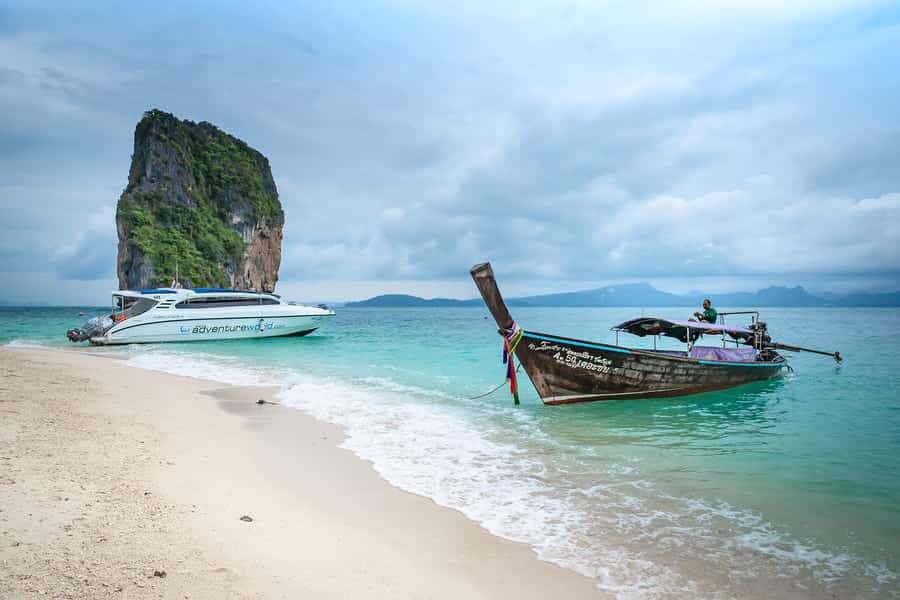 Early Bird Krabi 4 Islands from Phuket/Khaolak - Walking the sandbank at Tup, Chicken, and Mo Islands