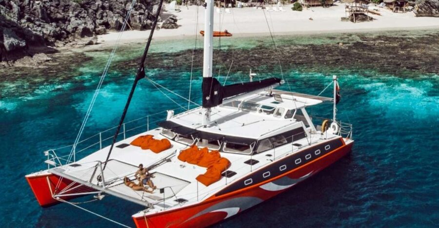 El Nido: Full-Day Premium Island Hopping Catamaran Cruise - Big Lagoon, the grandest water stop