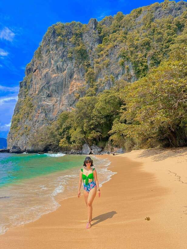 El Nido: Island Hopping Tour A - Starting the morning in El Nido Town