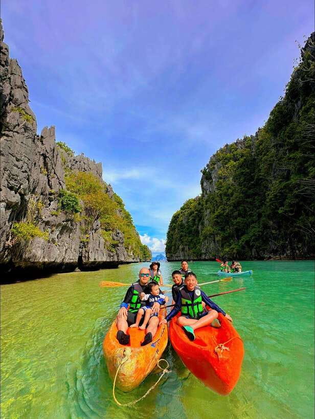 El Nido: Island Hopping Tour A - Packing for eight hours on Bacuit Bay
