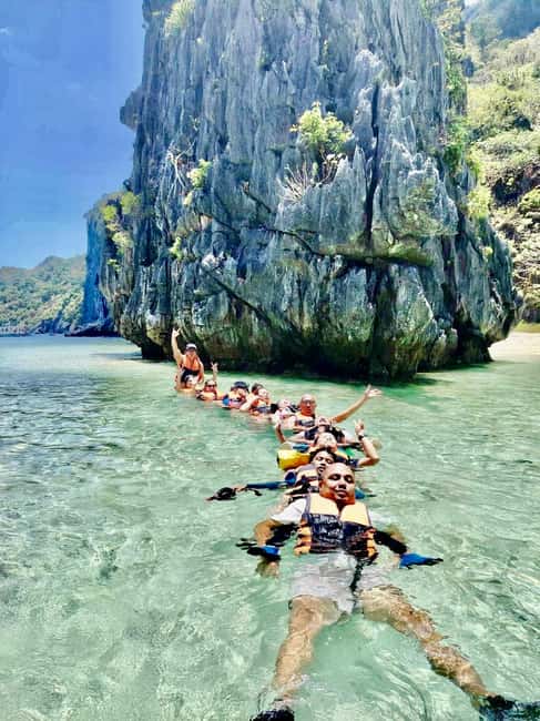 El Nido: Island Hopping Tour A with Kayaking on Big Lagoon - 7 Commando Beach: an easy first stop