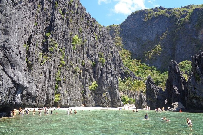 El Nido Island Hopping Tour A with Lunch - Guides and crew can shape the whole experience