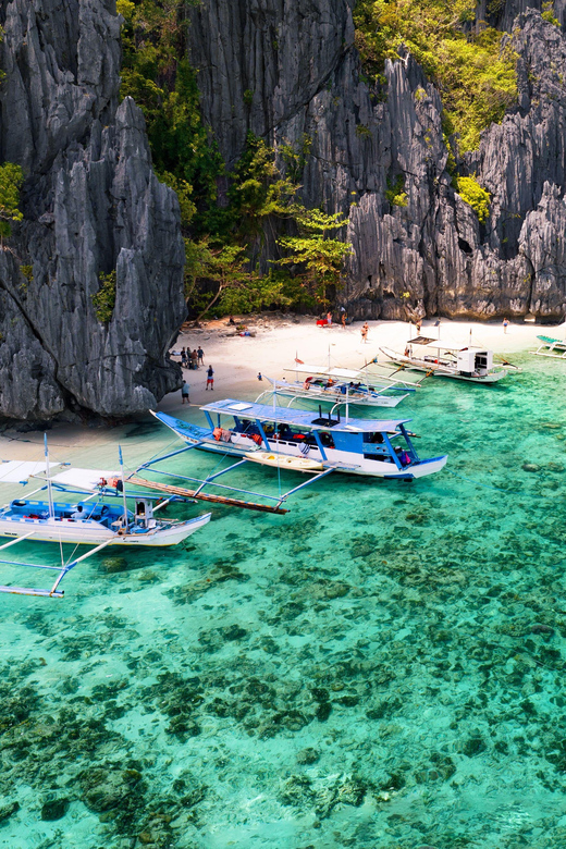 El Nido: Private/Exclusive Island Hopping Tour A BEST PRICE! - Shimizu Island for lunch and snorkeling