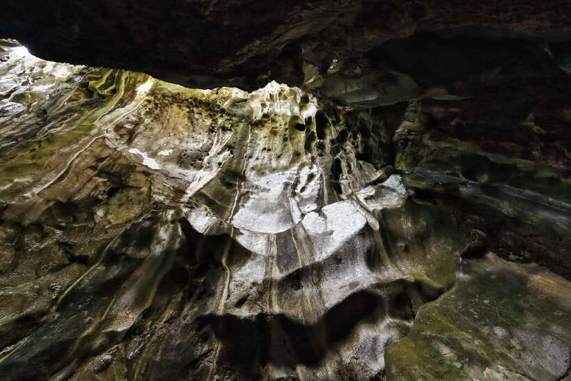El Nido: Private/Exclusive Island Hopping Tour B BEST PRICE! - Cudugnon Cave is the most unusual stop
