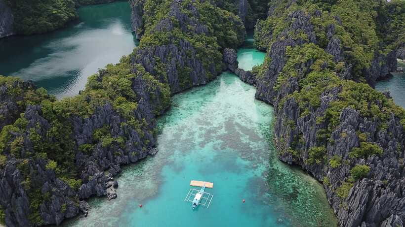 El Nido Private Tour A: Best Island Hopping - Shimizu Island, the main snorkeling stop