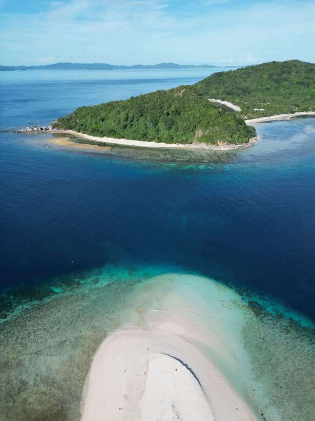 El Nido to Coron: 3-Day 2-Night Island-Hopping Expedition - The first night in a native beach hut