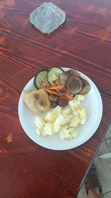 Elaphite Islands Cruise and Blue Cave Snorkeling Boat Tour - Šipan lunch in a family setting